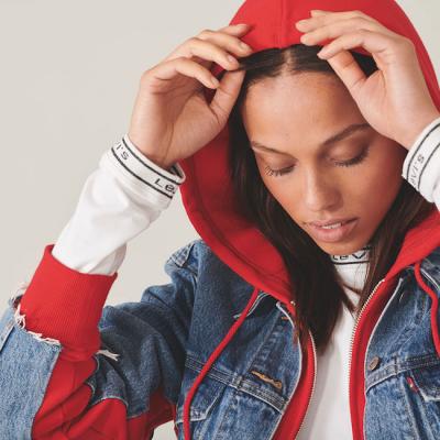 Viitorul Levi’s este UNBASIC