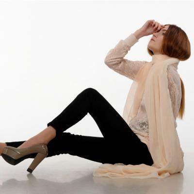 Pantalonii mulati tip colanti: de ce sa ii alegi in cat mai multe tinute