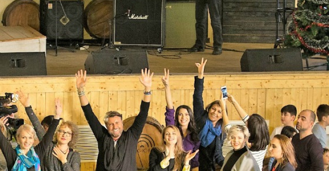 De la vedeta la voluntar: Au daruit zambete