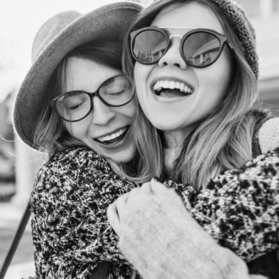3 motive pentru care o prietena iti poate fi cel mai bun mentor