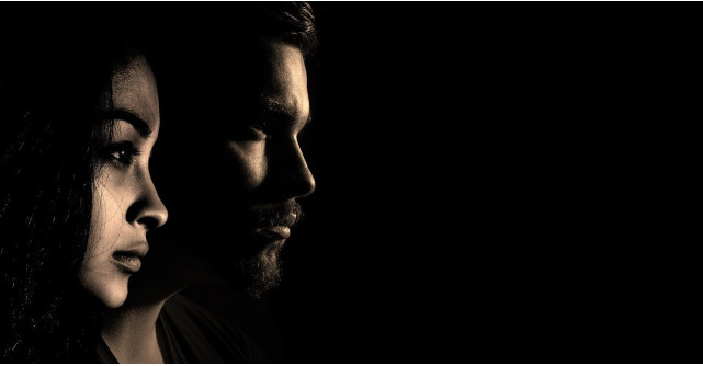 3 credinte limitative care nu te vor lasa sa fii fericita in iubire