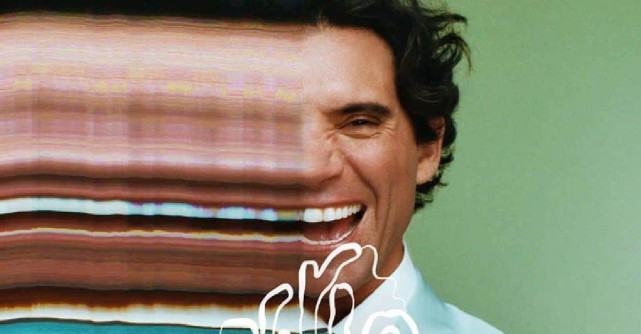 Mika lansează albumul 'Hyperlove'