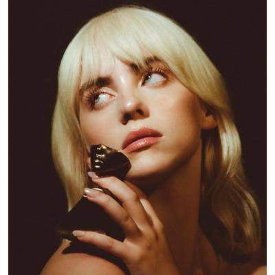 Douglas Live combina interactiunea clientilor si cumparaturile online pentru a crea o experienta digitala inovatoare