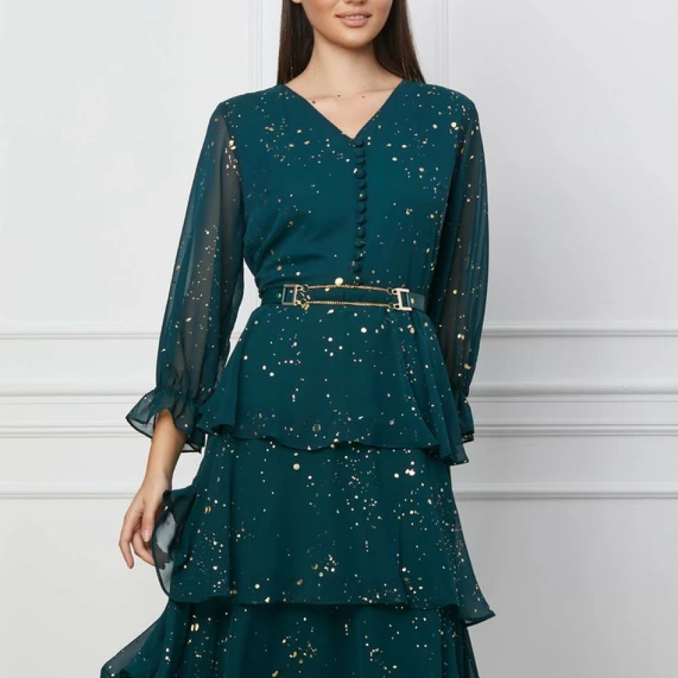 Rochii si salopete de Revelion sub 400 de lei. Ținute spectaculoase pentru noaptea dintre ani