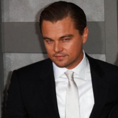 Alexandra Stan si DiCaprio vin cu Barfele zilei