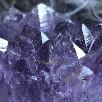 Cele mai puternice pietre si cristale cu efecte vindecatoare