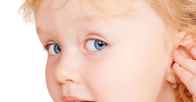 Incepand cu anul 2015, toti copiii nou-nascuti vor beneficia de testare audiometrica