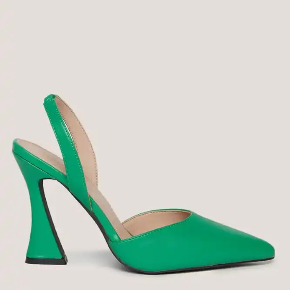 Eleganță și senzualitate: 20 de perechi de pantofi cu toc pentru această toamnă