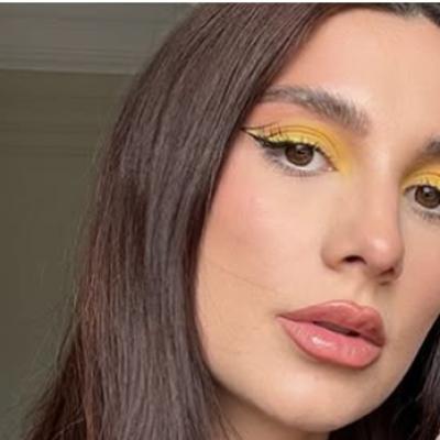 Ștefana Peev a devenit mamă pentru a treia oară. Prima imagine cu nou-născutul a emoționat internetul