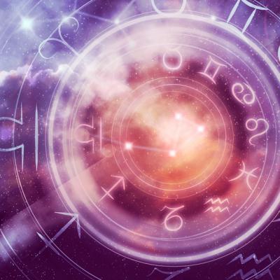 Horoscop Februarie 2021: provocări la tot pasul și o imensă nevoie de iubire