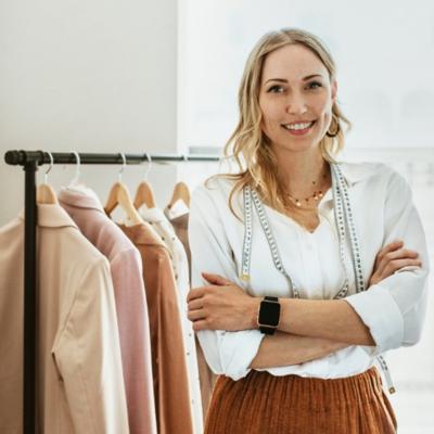 Cum poți selecta cele mai potrivite veste damă în funcție de sezon