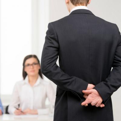 Wall-Street: Cand minciuna se plateste...mai bine