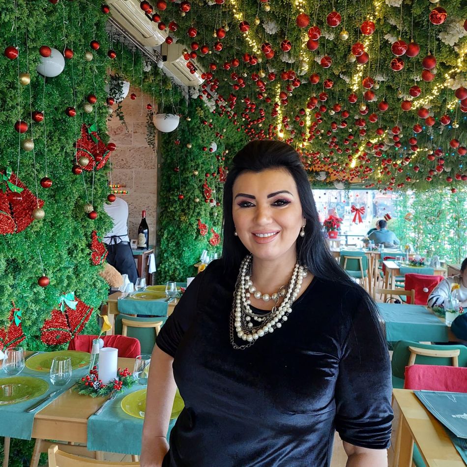 Adriana Bahmuțeanu, de la vacanțe de vis la perfuzii! Cum se simte acum vedeta?