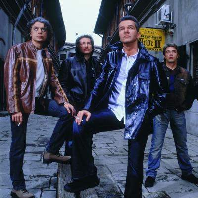 Video: Trupa Holograf a lansat videoclipul Cat de departe