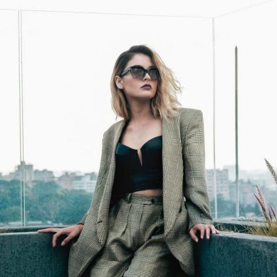 6 sacouri de dama care fac furori in acest sezon. Care este modelul tau preferat?