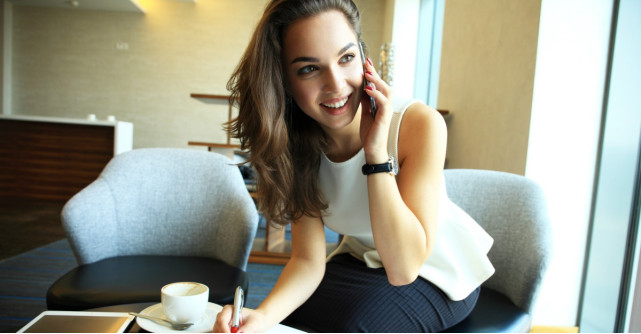 Perioade stresante la locul de muncă? Află ce tehnici te pot ajuta să te simți mai bine