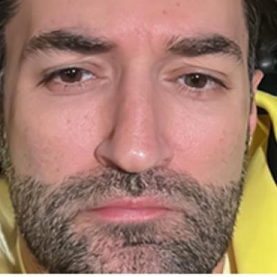 Smiley rupe tăcerea și explică de unde a pornit ideea piesei S-a furat mireasa! Dinu Maxer, pus la zid!