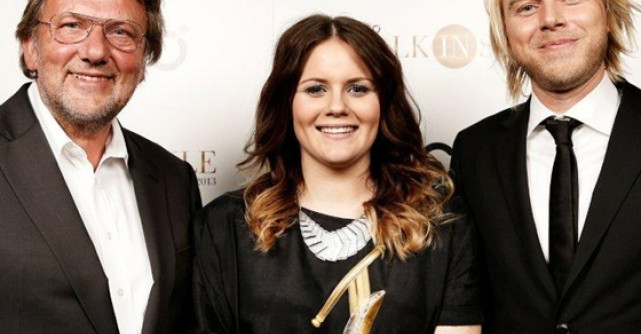 Julia Mjornstedt casiga Premiul ECCO Walk in Style 2013	