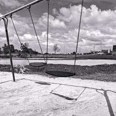 Cum scăpăm de trecutul care ne apasă? 6 etape esențiale 