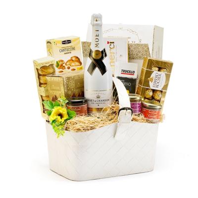 Cum să alegi cosuri cadou, aceste cadouri universale pentru femei și bărbați, pentru orice ocazie