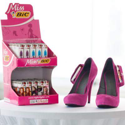 O colectie de brichete exclusiv pentru femei!
