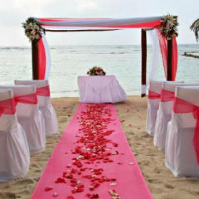 7 Persoane pe care sa NU le inviti la nunta