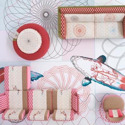 18 piese de mobilier si accesorii cu imprimeuri supradimensionate