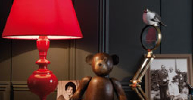 4 metode de a folosi culoarea rosie in dormitor