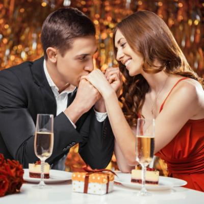 2 idei de tinute pentru o cina romantica de Valentine's Day