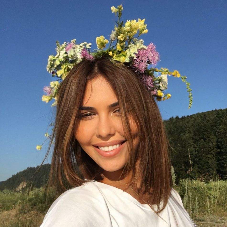 Andreea Popescu, prima reacție după zvonurile despre o relație cu Dan Alexa: Momentan nu am ce să spun...