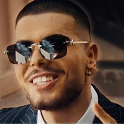  Cine îți rămâne aproape - Andrei Bănuță – Portofel