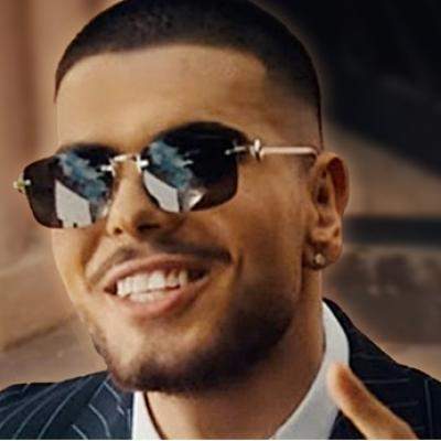  Cine îți rămâne aproape - Andrei Bănuță – Portofel