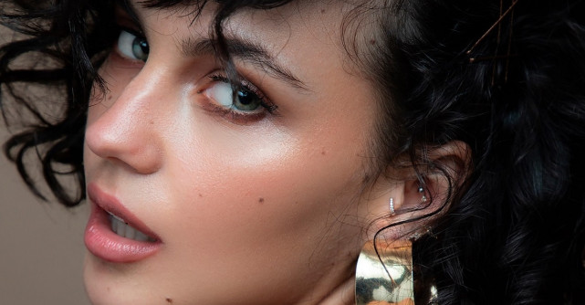 Hiperpigmentarea și deshidratarea pielii se pot agrava pe vreme uscată, vara