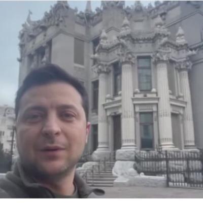 Mesajul lui Zelenski catre Putin: Stai cu mine la masa, dar nu la 30 de metri! 