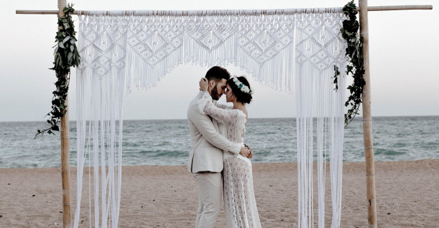 Nu toți oamenii vin ca să rămână. Dar fiecare lasă o lecție care te face mai puternică