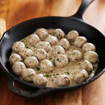 Am pus mana pe reteta de chiftelute suedeze (ca la IKEA)