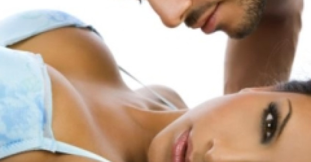 Trucuri pentru un decolteu cu personalitate