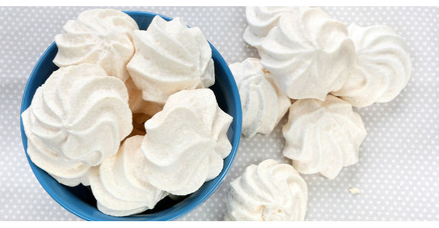 Video: Cum sa faci bezele cu doua ingrediente? Sunt gata in DOUA MINUTE