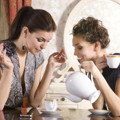 Avon Connects, o comunitate online de 2 ani alaturi de femei