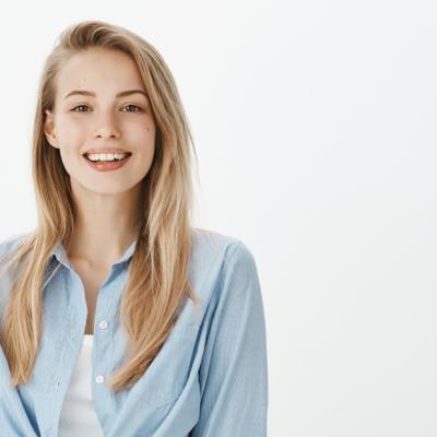 Libertatea de a alege și puterea de a zâmbi: Cum ne definim fericirea și succesul, dincolo de așteptările celorlalți