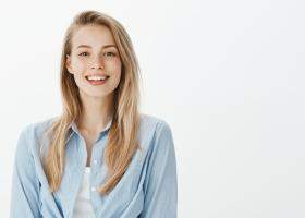 Libertatea de a alege și puterea de a zâmbi: Cum ne definim fericirea și succesul, dincolo de așteptările celorlalți