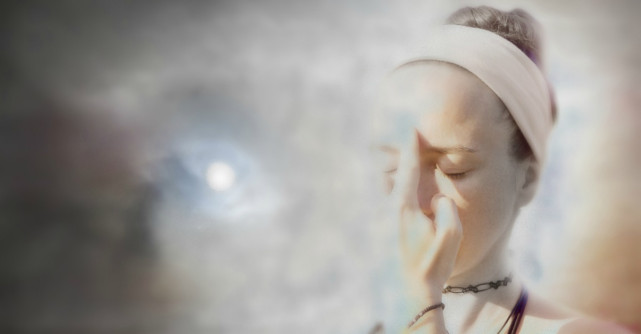 Dacă îți apar aceste semne înseamnă că porți karma familiei tale