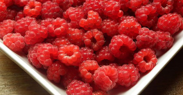 Bucataria bazata pe cruditati si alimente vii