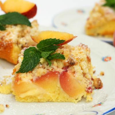 Prajitura cu piersici