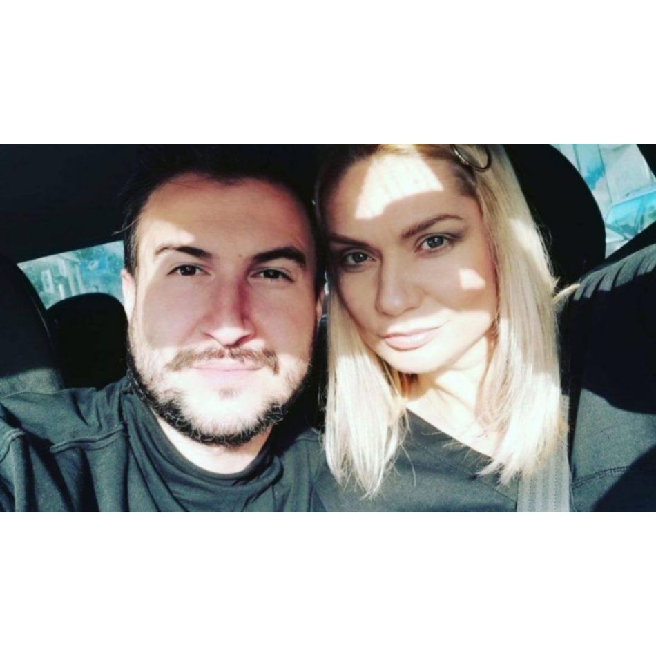 Cristina Cioran a fost cerută în căsătorie, însă fără inel! Ce răspuns i-a dat vedeta iubitului ei când a venit doar cu flori?