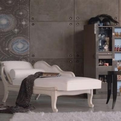 25 de piese de mobilier cu influente clasice