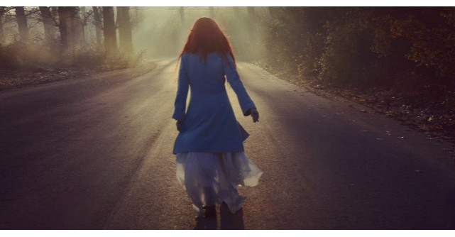 Video: Cauta ce ai nevoie in lumea larga, dar regaseste-ti inima acasa