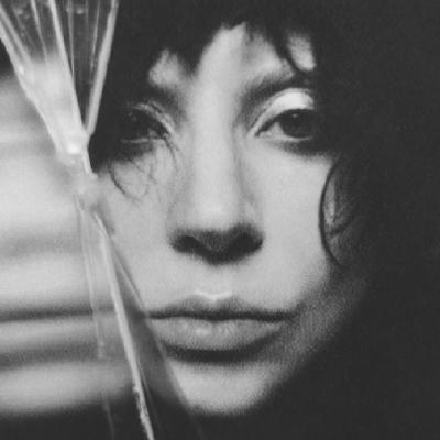 Lady Gaga lansează 'MAYHEM', al șaptelea album de studio