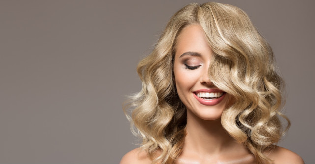 Coafuri pentru parul mediu- Idei de coafuri simple si elegante pentru parul tau!