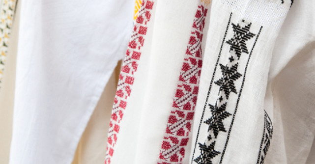 Ia, genul feminin romanesc la superlativ!